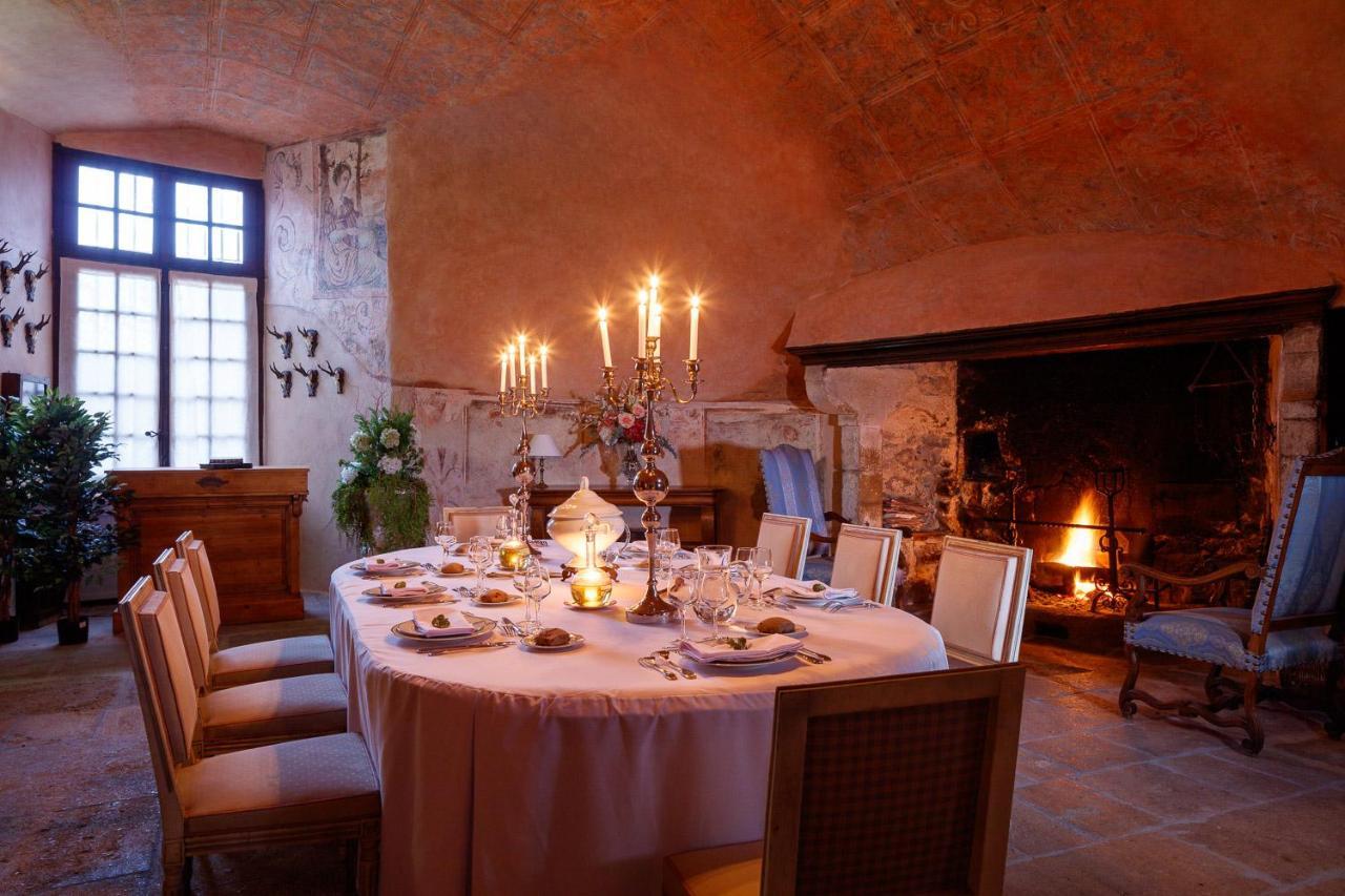 Chateau De Saint Vidal Luaran gambar