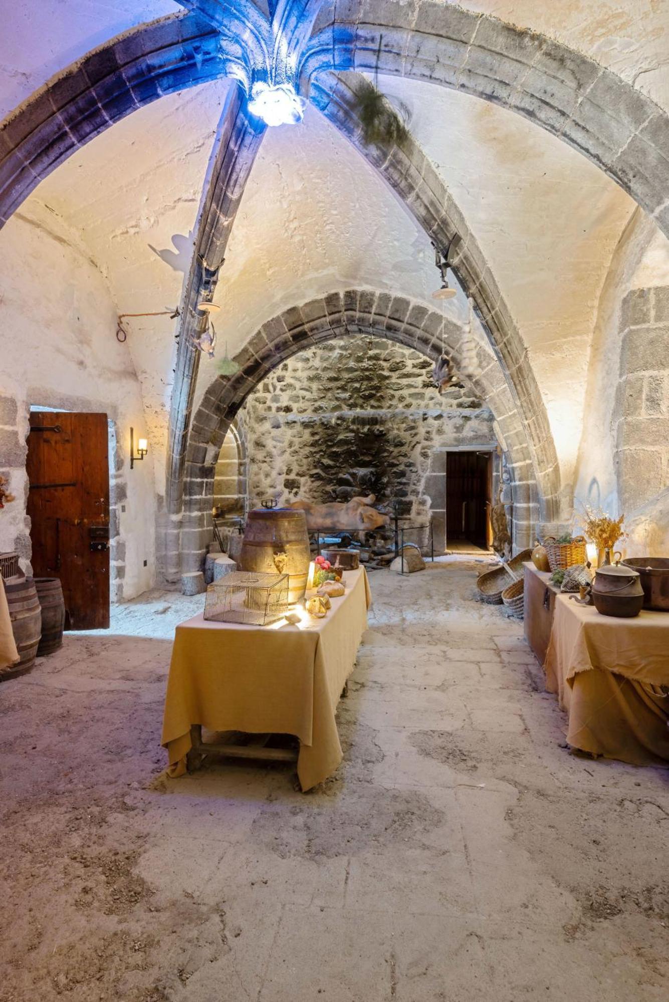 Chateau De Saint Vidal Luaran gambar